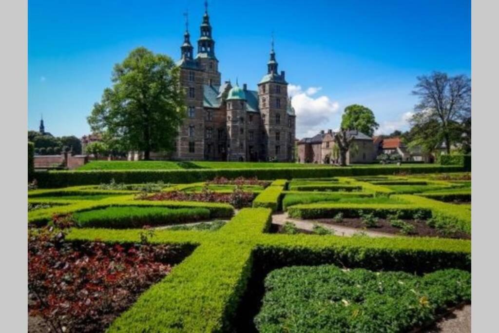 The Heart Of Copenhagen-Queen'S Neighbor Exterior photo